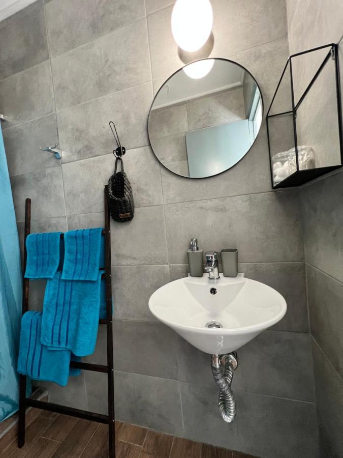 Zeus Bright & New Apartment - 25' Walk To The Acropolis Athen Exterior foto